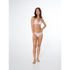 Bikini damskie Protest Prtjola bikini. Białe bikini Protest, s, bez wzorów. W wyprzedaży za 115.00 zł.