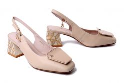 Artiker Relaks 58C0672 apricot, sandały damskie. Brązowe sandały damskie Artiker Relaks, bez wzorów, ze skóry, bez obcasa, bez zapięcia. Za 249.90 zł.