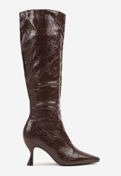 Brązowe Kozaki Vices na Szpilce w Stylu Slouchy z Efektem Cracked Todvire. Brązowe kozaki damskie Renee, bez wzorów, z jeansu, bez obcasa, na obcasie, bez zapięcia. Za 149.99 zł.