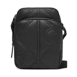 Saszetka nerka Calvin Klein. Czarne saszetki i nerki męskie Calvin Klein, bez wzorów. Za 299.99 zł.