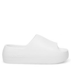 Klapki Hunter. Białe klapki damskie Hunter, bez wzorów, bez obcasa, bez zapięcia. Za 79.99 zł.