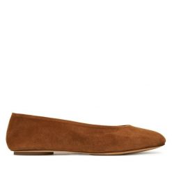 Baleriny Weekend Max Mara. Brązowe balerinki damskie Weekend Max Mara, bez wzorów, bez obcasa, bez zapięcia. Za 1,449.00 zł.