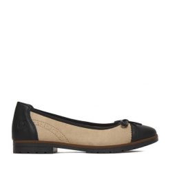 Baleriny Rieker. Brązowe balerinki damskie Rieker, bez wzorów, bez obcasa, bez zapięcia. Za 319.99 zł.