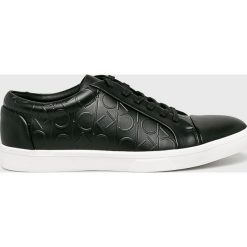 Calvin Klein - Tenisówki. Czarne trampki męskie Calvin Klein, bez wzorów, z gumy, bez zapięcia. W wyprzedaży za 449.90 zł.