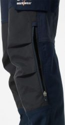 Helly Hansen Spodnie Helly Hansen Oxford 4X Construction Navy. Niebieskie spodnie sportowe męskie Helly Hansen, m, bez wzorów. Za 510.93 zł.