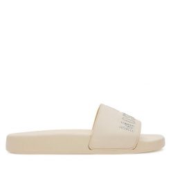 Klapki LOVE MOSCHINO. Klapki damskie Love Moschino, bez wzorów, bez obcasa, bez zapięcia. Za 649.99 zł.