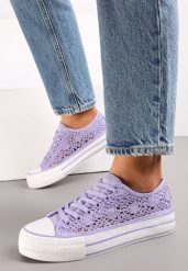 Fioletowe Trampki Przed Kostkę z Ażurową Cholewką Shiliarre. Fioletowe trampki i tenisówki damskie Renee, w ażurowe wzory, przed kostkę, bez zapięcia. Za 79.99 zł.