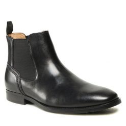 Sztyblety GINO ROSSI. Czarne botki męskie Gino Rossi, bez wzorów, bez obcasa, bez zapięcia. Za 379.99 zł.