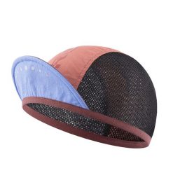 Czapka kolarska Rockbros rowerowa z daszkiem pod kask. Czerwone czapki damskie ROCKBROS, bez wzorów. Za 39.99 zł.