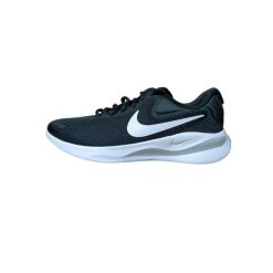 Buty Damskie Sportowe Nike W Revolution 7. Białe obuwie sportowe damskie Nike, bez wzorów, bez zapięcia, do biegania. Za 228.80 zł.