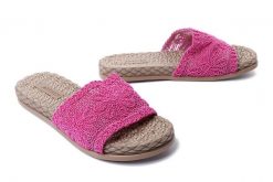 ARTIKER RELAKS 52C2414 pink, klapki damskie. Czerwone klapki damskie Artiker Relaks, na lato, bez wzorów, bez obcasa, na obcasie, bez zapięcia. Za 101.92 zł.