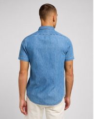 LEE BUTTON DOWN SS MĘSKA KOSZULA SHASTA BLUE 112349963 L886015637. Niebieskie koszule męskie Lee, l, bez wzorów, bez kołnierzyka, bez ramiączek. Za 139.99 zł.
