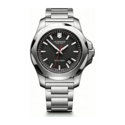 RABAT ZEGAREK VICTORINOX SWISS ARMY I.N.O.X 241723.1. Czarne zegarki męskie VICTORINOX, bez wzorów, z nylonu, szklane. W wyprzedaży za 1,750.00 zł.