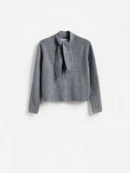Kardigan z wiązaniem - szary. Szare kardigany damskie Reserved, l, bez wzorów, z dzianiny, bez kołnierzyka. Za 139.99 zł.