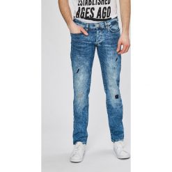 Guess Jeans - Jeansy Sonny. Niebieskie jeansy męskie Guess Jeans, z bawełny. W wyprzedaży za 169.90 zł.
