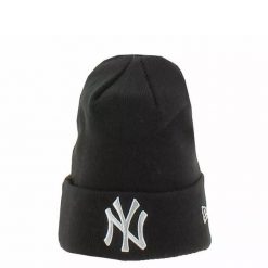 Czapka New York Yankees Metallic. Białe czapki męskie New Era, na zimę, bez wzorów. Za 139.99 zł.