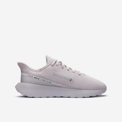 Buty sportowe męskie Decathlon KLNJ Be D. Szare buty sportowe męskie Decathlon, bez wzorów, bez zapięcia, trekkingowe. W wyprzedaży za 99.99 zł.