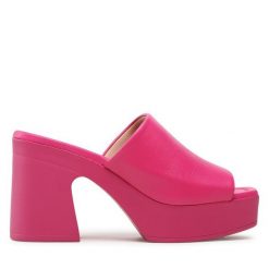 Klapki Unisa. Czerwone klapki damskie Unisa, bez wzorów, bez obcasa, bez zapięcia. Za 329.99 zł.