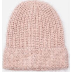 Czapka basic - Różowy. Czerwone czapki damskie House, bez wzorów. Za 19.99 zł.