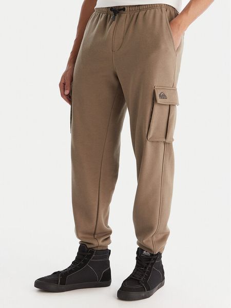Quiksilver Spodnie dresowe Cargo Fleece EQYFB03401 Khaki Regular Fit. Brązowe spodnie sportowe męskie Quiksilver, m, bez wzorów, z bawełny. Za 249.99 zł.