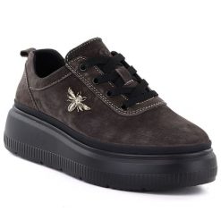 Skórzane półbuty damskie na platformie brązowe Vinceza 41523. Brązowe półbuty damskie VINCEZA, bez wzorów, ze skóry, sportowe, bez obcasa, na platformie, bez zapięcia. Za 199.99 zł.