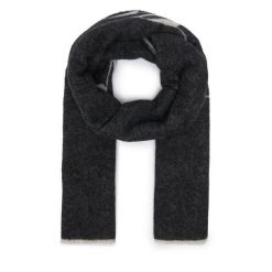 Szal HUGO. Czarne szaliki damskie Hugo, bez wzorów. Za 399.99 zł.