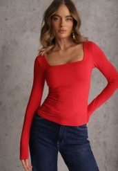 Czerwona Bluzka z Elastycznego Materiału o Kwadratowym Dekolcie z Wiskozą Nemosa. Czerwone bluzki damskie Renee, l, bez wzorów, z jeansu, bez kołnierzyka, bez ramiączek. Za 79.99 zł.