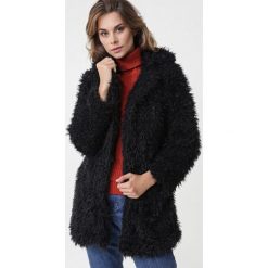 Czarny Płaszcz Merchiston. Czarne płaszcze damskie Born2be, na zimę, l, bez wzorów, glamour, bez kołnierzyka, bez kaptura. Za 159.99 zł.