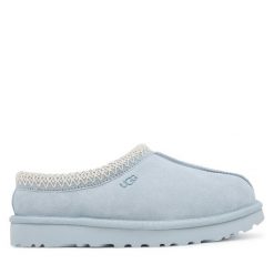 Śniegowce Ugg. Niebieskie śniegowce damskie UGG, bez zapięcia. Za 549.99 zł.