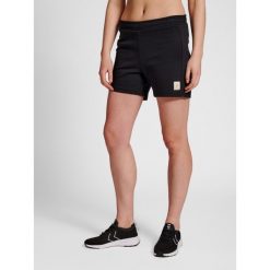 Szorty damskie Hummel sweat. Czarne szorty damskie Hummel, bez wzorów, z bawełny, sportowe. Za 138.50 zł.