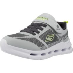 Buty SKECHERS GLIDE STEP LIGHT Szary. Szare buty zimowe męskie Skechers, bez wzorów, z syntetyku, bez obcasa, bez zapięcia. Za 235.03 zł.