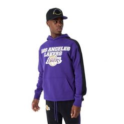 Bluza męska New Era NBA Large Graphic OS Hoody Los Angeles Lakers. Fioletowe bluzy męskie New Era, m, bez wzorów, casualowe, bez ramiączek, bez kaptura. Za 249.99 zł.