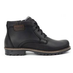Polbut Śniegowce męskie J35 czarne. Czarne botki męskie na zimę, bez wzorów, z materiału, eleganckie, bez obcasa, bez zapięcia. Za 367.89 zł.