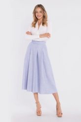 Rozkloszowana spódnica z wysokim stanem niebieska. Niebieskie spódnice damskie Stylove, l, bez wzorów, eleganckie, z podwyższonym stanem, midi, rozkloszowane. Za 289.00 zł.
