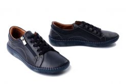 MANITU 850118-05 navy, półbuty damskie. Niebieskie półbuty damskie Manitu, bez wzorów, ze skóry, bez obcasa, bez zapięcia. Za 319.90 zł.