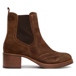 Botki Tamaris. Brązowe botki damskie Tamaris, bez wzorów, bez obcasa, na słupku, bez zapięcia. Za 469.99 zł.