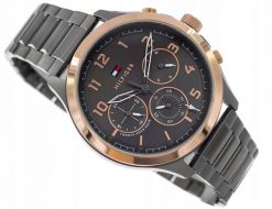 Zegarek Tommy Hilfiger Zegarek Męski Tommy Hilfiger 1791871 ( 45 mm). Zegarki męskie Tommy Hilfiger, bez wzorów. Za 798.42 zł.