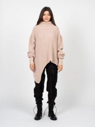 La Haine Inside Us Sweter Damski Asymetryczny | LW961 | Kobieta | Różowy. Czerwone swetry nierozpinane damskie La Haine Inside Us, l, bez wzorów, z jeansu, eleganckie, z asymetrycznym kołnierzem, bez ramiączek. W wyprzedaży za 499.00 zł.