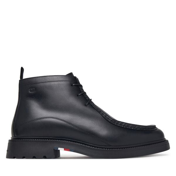 Trzewiki Tommy Hilfiger. Czarne botki męskie Tommy Hilfiger, bez wzorów, casualowe, bez obcasa, bez zapięcia. Za 749.99 zł.