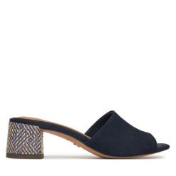 Klapki Tamaris. Niebieskie klapki damskie Tamaris, bez wzorów, bez obcasa, bez zapięcia. Za 259.99 zł.