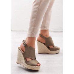 Khaki Sandały Advertise. Brązowe sandały damskie Born2be, z aplikacjami, bez obcasa, na koturnie, bez zapięcia. Za 69.99 zł.