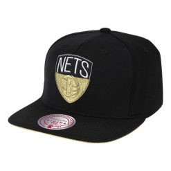 Czapka z daszkiem bejsbolówka Mitchell & Ness NBA Brooklyn Nets. Czarne czapki damskie Mitchell & Ness, bez wzorów, sportowe. Za 109.00 zł.
