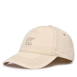 Czapka z daszkiem Calvin Klein. Czapki damskie Calvin Klein, bez wzorów. Za 169.99 zł.