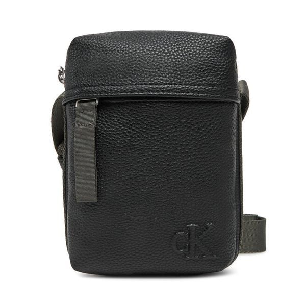 Saszetka Calvin Klein Jeans. Czarne saszetki i nerki męskie Calvin Klein Jeans, bez wzorów, z jeansu. Za 199.99 zł.