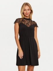 Vero Moda Sukienka koktajlowa Milla 10319974 Czarny Standard Fit. Czarne sukienki damskie Vero Moda, s, bez wzorów, z syntetyku, wizytowe, bez kołnierzyka, bez ramiączek. Za 89.99 zł.