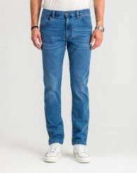 MESKIE SPODNIE WRANGLER RUSTLER REGULAR ABYSS BLUE 112356516 W100018376. Niebieskie jeansy męskie Wrangler, z bawełny, biznesowe. Za 179.99 zł.