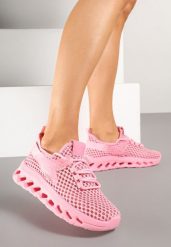 Fuksjowe Buty Sportowe Sneakersy Siateczkowe na Tłoczonej Platformie Lurilia. Czerwone obuwie sportowe damskie Renee, bez wzorów, z jeansu, bez zapięcia. Za 44.99 zł.