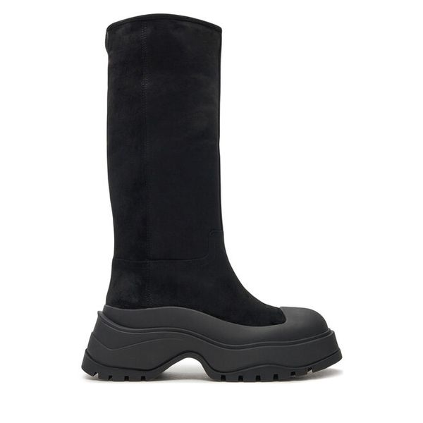 Kozaki Bronx. Czarne kozaki damskie Bronx, bez wzorów, bez obcasa, na płaskiej podeszwie, bez zapięcia. Za 599.99 zł.