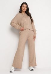 Beżowy Dzianinowy Komplet Bluza z Kapturem w Warkoczowy Splot i Spodnie z Szerokimi Nogawkami Narahai. Brązowe bluzy damskie Born2be, bez wzorów, z dzianiny, bez ramiączek, z kapturem. Za 129.99 zł.