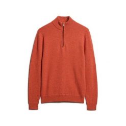 Sweter z dekoldem typu polo z siateczki Superdry Essential. Brązowe swetry męskie Superdry, m, bez wzorów, z dzianiny, eleganckie, bez kołnierzyka, bez ramiączek. Za 297.50 zł.